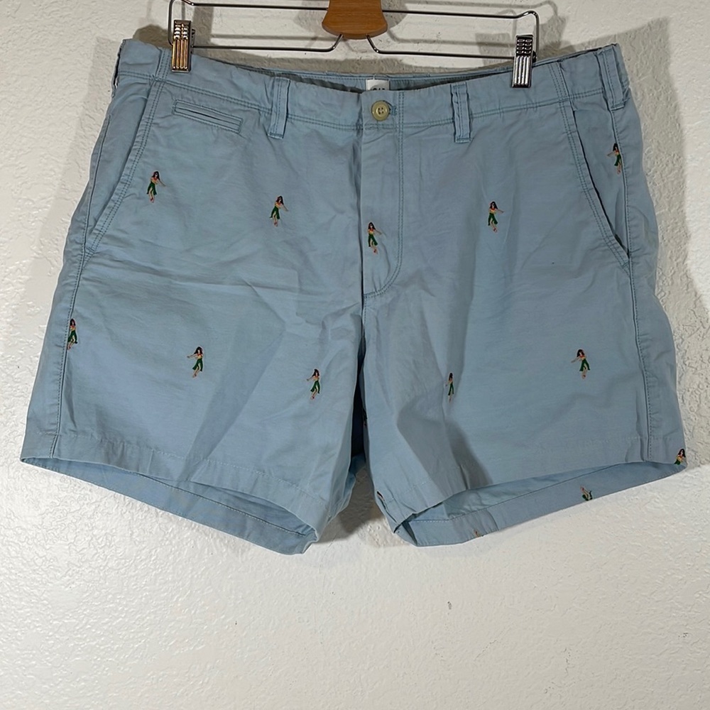 GAP Mens Chino Shorts Hawaiian Hula Girl Print Embroidered With Pockets Sz 38 - Picture 1 of 8